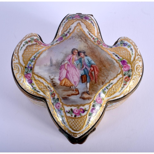 125 - A 19TH CENTURY SEVRES PORCELAIN BOX AND COVER painted with lovers within a landscape. 8 cm x 8 cm.