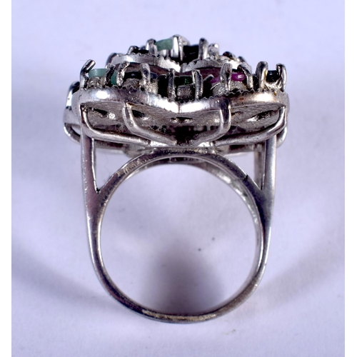 1264 - A SILVER GEM SET RING. P. 22.5 grams.