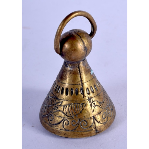 1299 - AN ANTIQUE MIDDLE EASTERN BRASS SEAL. 5 cm x 3.5 cm.