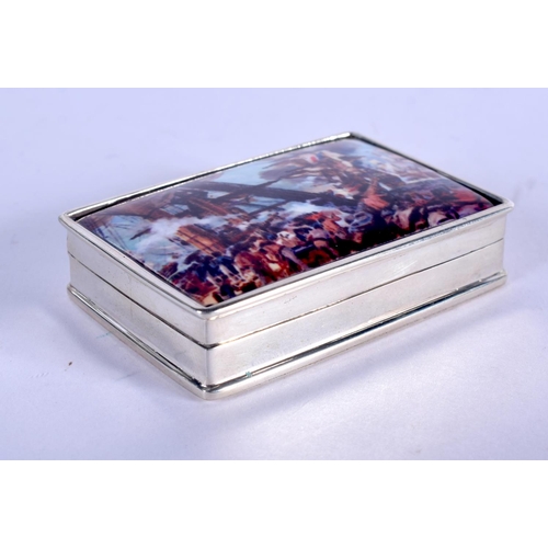 1301 - A SILVER MARITIME PILL BOX. 38 grams. 5 cm x 3.5 cm.