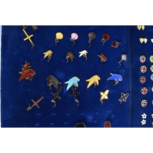 1308 - ASSORTED ENAMEL BUTTONS etc. (qty)