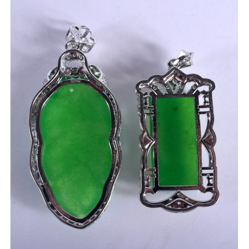 1336 - TWO CHINESE JADE PENDANTS 20th Century. 31 grams. 6.5 cm x 3 cm. (2)