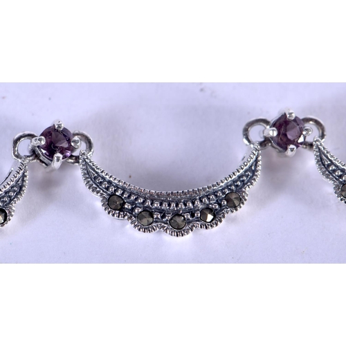 1356 - A SILVER NECKLACE. 36 grams. 46 cm long.