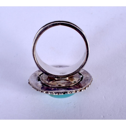 1370 - A SILVER RING. 8 grams. O/P.