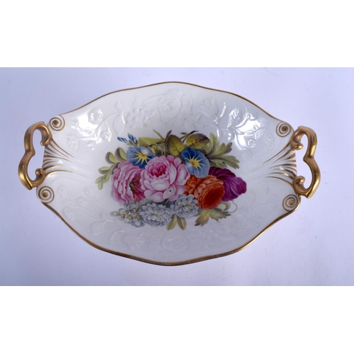 173 - AN EARLY 19TH CENTURY ENGLISH TWIN HANDLED PORCELAIN COMPORT Chamberlains Worcester or Coalport. 27 ... 