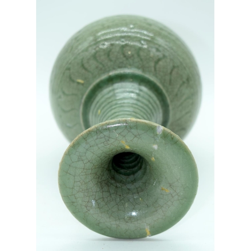 3157 - A Chinese Yaozhou Celadon vase 30cm,