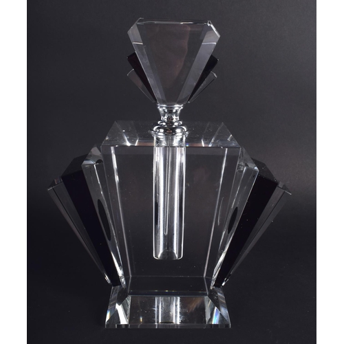 37 - AN ART DECO STYLE BLACK AND CLEAR GLASS SCENT BOTTLE. 24 cm x 13 cm.