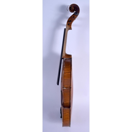 489 - A TWO PIECE BACK VIOLIN with bow. 57 cm long. (2)