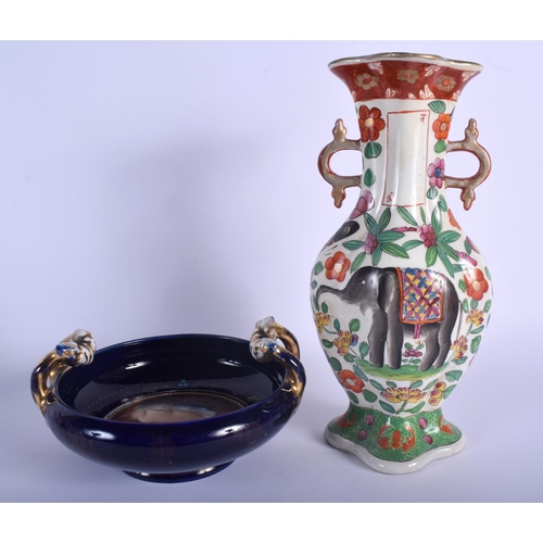 64 - A 19TH CENTURY FRENCH SAMSONS OF PARIS PORCELAIN VASE together with a Vienna style bowl. Largest 25 ... 