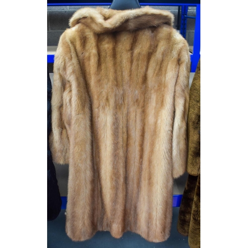 815 - FIVE VINTAGE FUR COATS. (5)