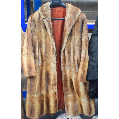 815 - FIVE VINTAGE FUR COATS. (5)