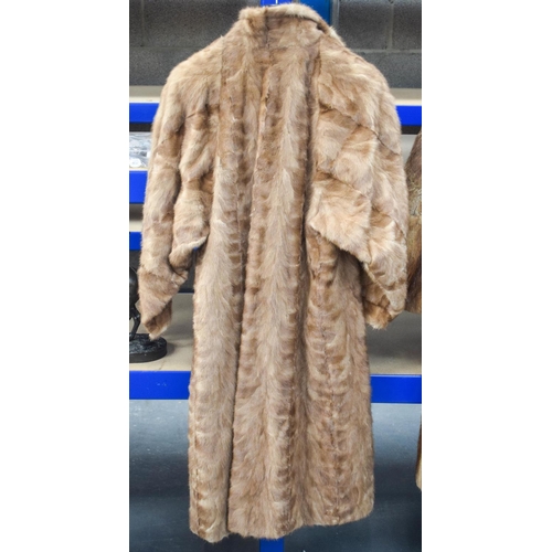 815 - FIVE VINTAGE FUR COATS. (5)