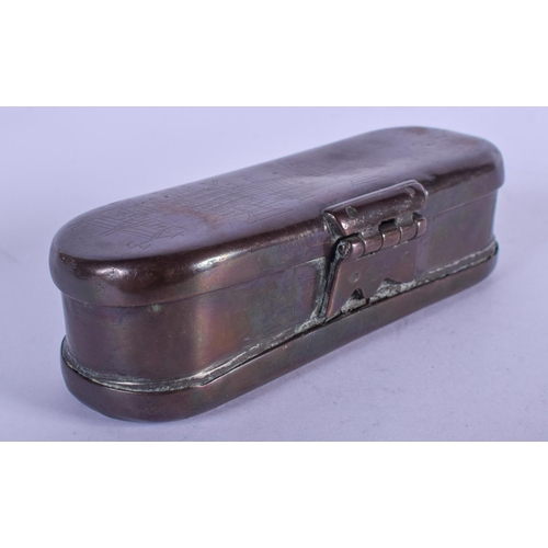 838 - AN EARLY 18TH CENTURY EUROPEAN OVAL FORMED BRONZE TOBACCO BOX decorated in a naive manner with engra... 