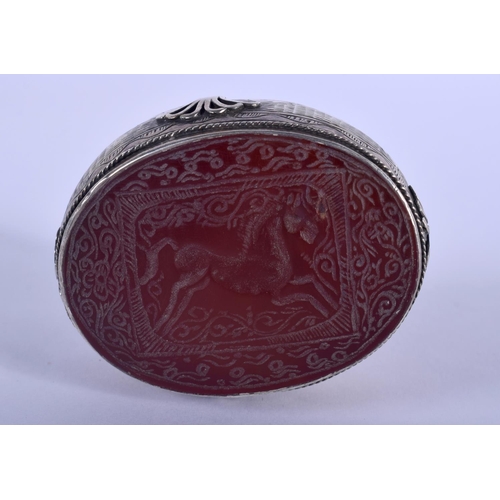 871 - A RARE 19TH CENTURY CONTINENTAL MIDDLE EASTERN AGATE DESK SEAL decorated with a carved horse. 133 gr... 