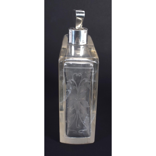 956 - A VINTAGE ENGRAVED GLASS FIVE SECTION SCENT BOTTLE HOLDER. Silver 184 grams. 13.5 cm x 9.5 cm. (5)