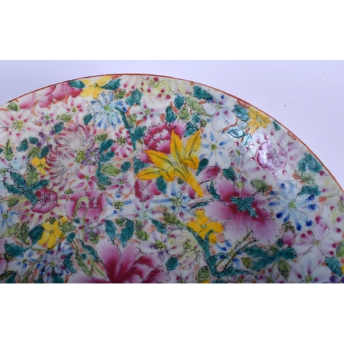 1510 - AN EARLY 20TH CENTURY CHINESE FAMILLE ROSE MILLIFIORE PORCELAIN DISH late Qing/Republic, painted wit... 