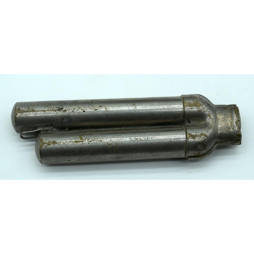 2537 - A vintage signalling lamp and a railway whistle 14cm (2)