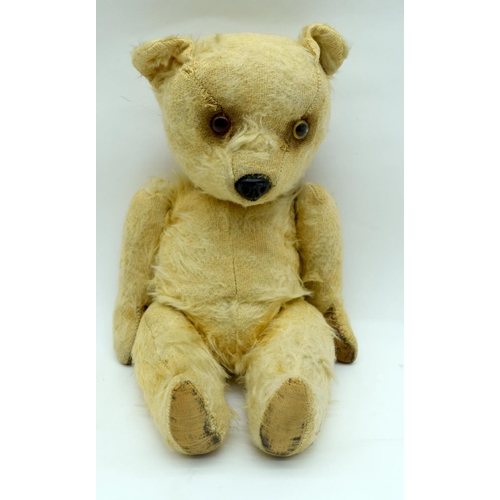 2543 - A collection of vintage soft toys and teddys Deans rag book, etc 34cm (4).