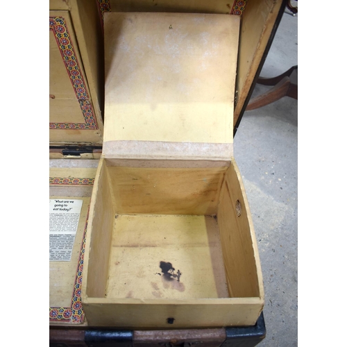 2578 - A RARE VINTAGE SCOTTISH CHELTHENAM TRUNK G G Peterkin of Aberdeen, with original interior. 72 cm x 4... 