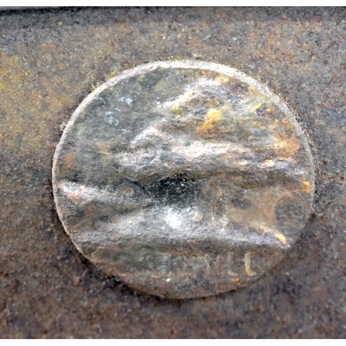 2599 - A GEORGE III STYLE CAST IRON FIRE GRATE. 56 cm x 37 cm.