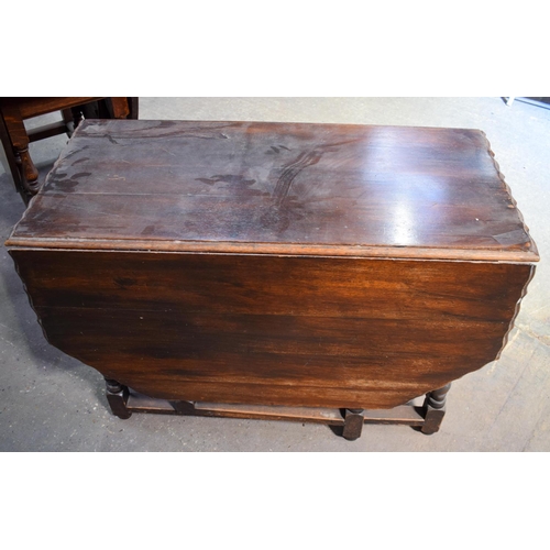 2615 - TWO 18TH CENTURY DESIGN OAK GATELEG DINING TABLES. Largest extended 154 cm x 75 cm. (2)