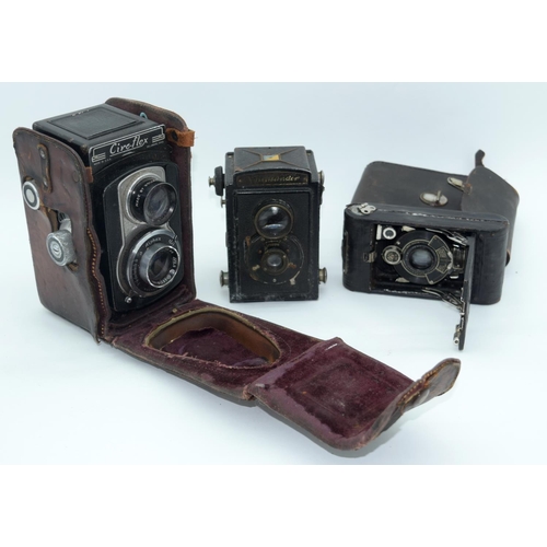 2529 - Three vintage cameras Ciro flex, Kodak and another (3).