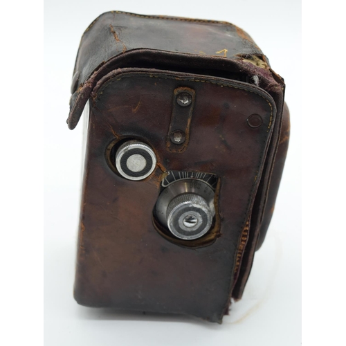 2529 - Three vintage cameras Ciro flex, Kodak and another (3).