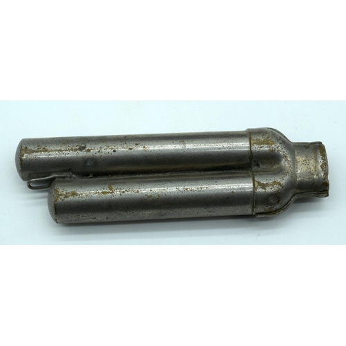 2537 - A vintage signalling lamp and a railway whistle 14cm (2)