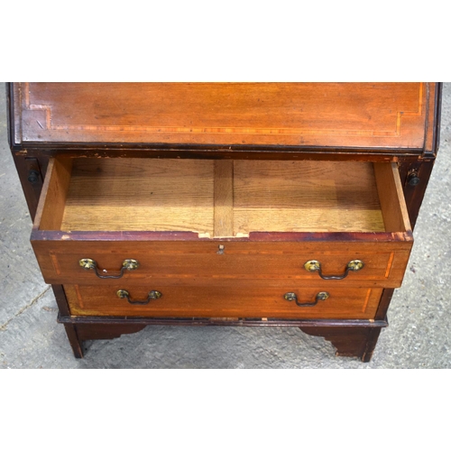 2577 - A GEORGE III STYLE MAHOGANY BUREAU. 97 cm x 40 cm.