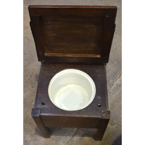 2585 - AN ANTIQUE COMMODE and a tripod stool. Largest 65 cm x 40 cm. (2)