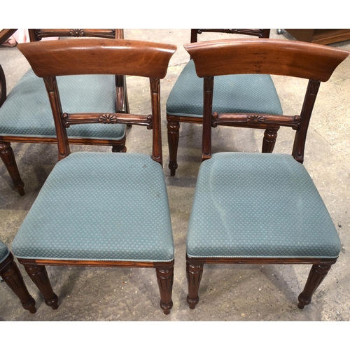 2600 - A SET OF EIGHT MAHOGANY REGENCY STYLE DINING CHAIRS with sunburst decoration to the supports and aca... 