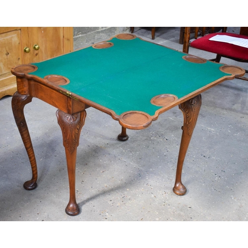 2609 - A RARE EARLY 19TH CENTURY ANGLO INDIAN COLONIAL CARD TABLE with folding top upon acanthus capped fin... 