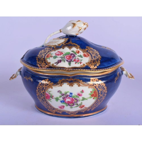 159 - Worcester sauce tureen and cover with stand c.1770-75, the oval form painted with panels of polychro... 