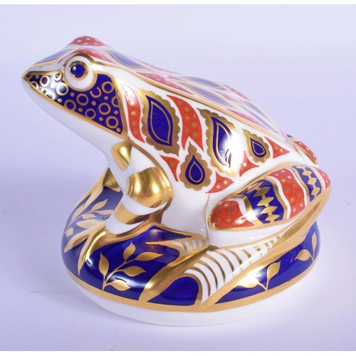 217 - Royal Crown Derby paperweight frog.  8cm High