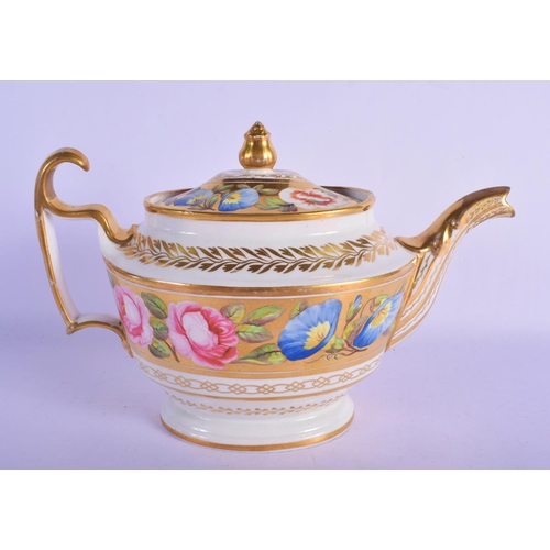 305 - A LATE 18TH/19TH CENTURY ENGLISH PORCELAIN TEAPOT AND COVER ON STAND Attributed to Derby, with match... 