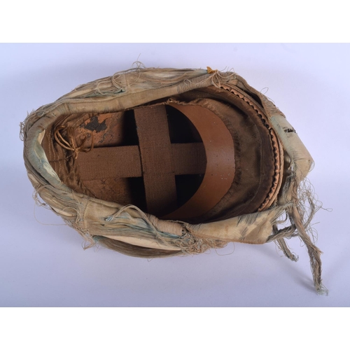 344 - A VERY RARE EARLY 19TH CENTURY CHRISTYS LONDON CORK JOCKEY EQUESTRIAN HAT with possibly original eng... 