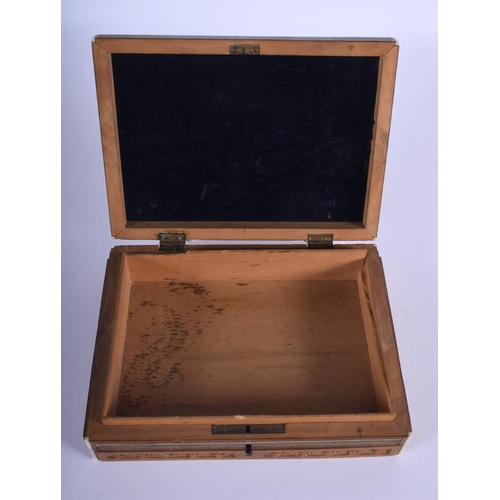 358 - A 19TH CENTURY ANGLO INDIAN SANDALWOOD CASKET together with a similar tray and two kukri daggers. La... 