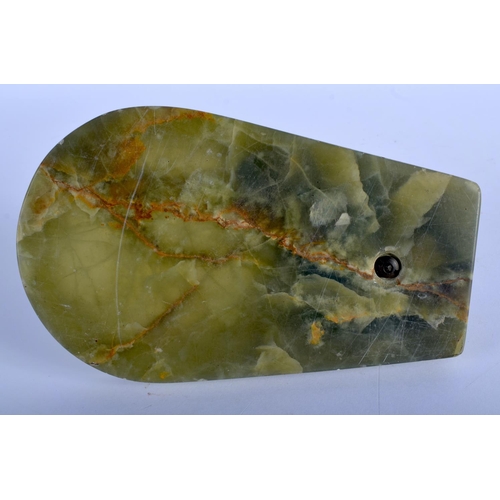 364 - AN ANTIQUE COLD PAINTED BRONZE AND IVORY ONYX ASHTRAY modelled as a kneeling male. 18 cm x 8 cm.