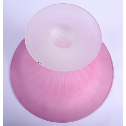 4 - A RARE THOMAS GOODE & CO FROSTED PINK AND CLEAR COMPORT LA Studios, with wrythen moulded bodies. 28 ... 