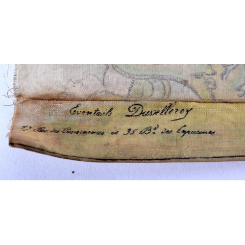 436 - AN UNUSUAL VINTAGE FRENCH FAN decorated with theatrical figures. 30 cm wide.