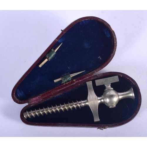 458 - A RARE ANTIQUE EUROPEAN SILVER PLATED CHAMPAGNE CORKSCREW TAP within a leather case. 9.25 cm long.