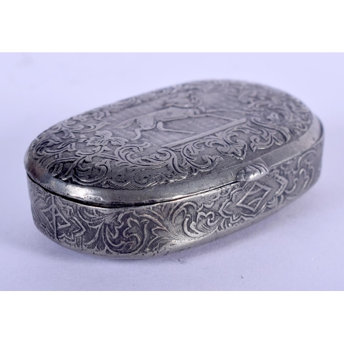 460 - A CHARMING 19TH CENTURY PEWTER EQUESTRIAN SNUFF BOX decorated with foliage. 5.75 cm x 3 cm.