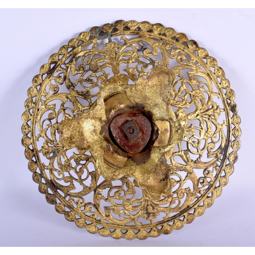 463 - A 19TH CENTURY GILT METAL REVERSE GLASS INSET PEDESTAL TAZZA depicting Walmer Castle. 18 cm x 10 cm.