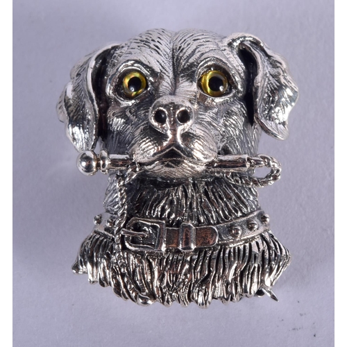 1014 - A SILVER DOG BROOCH. 12 grams. 3 cm x 2.5 cm.