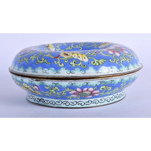 1017 - AN EARLY 20TH CENTURY CHINESE CANTON ENAMEL BOX AND COVER Late Qing/Republic. 12 cm wide.