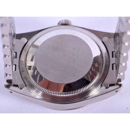 1076 - A BOXED STAINLESS STEEL ROLEX OYSTER WRISTWATCH.  3.8cm diameter inc crown, weight 95g, includes pap... 