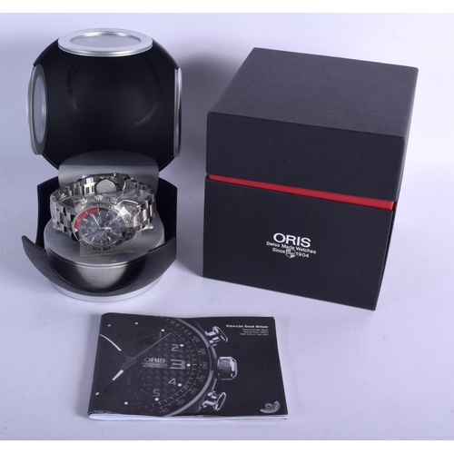 1087 - A BOXED ORIS CHRONOGRAPH WITH TITANIUM CASE.  Dial 5.2cm inc crown, weight 196g