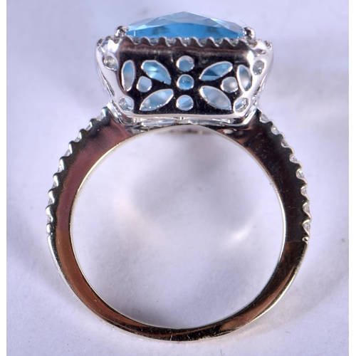 1239 - AN 8CT AND WHITE GOLD AQUA AND DIAMOND RING.  Size I, weight 6g