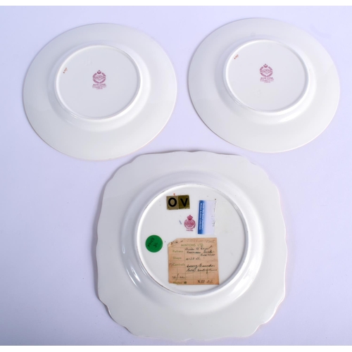 203 - 20th c.  Minton dinner plate and two dessert plates with crimson border having a crown and lion cres... 