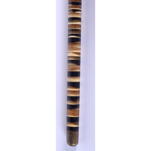 296 - A 19TH CENTURY MIDDLE EASTERN ANGLO INDIAN RHINOCEROS AND BUFFALO HORN WALKING CANE. 90 cm long.